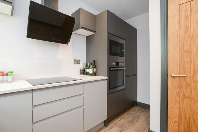 Property photo 1 of 10 7 Ps 4 (1).Jpg