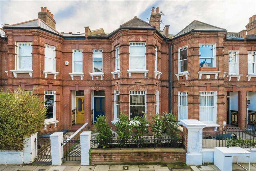 Property photo 1 of 7