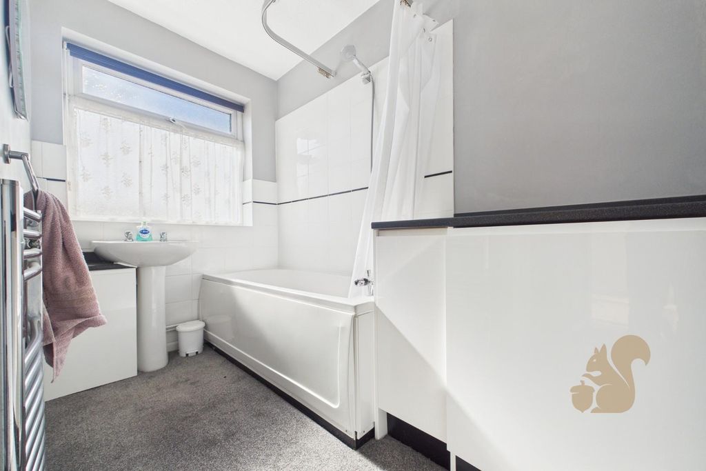 Property photo 3 of 19 Cam01659G0-Pr0607-Still009.Jpg