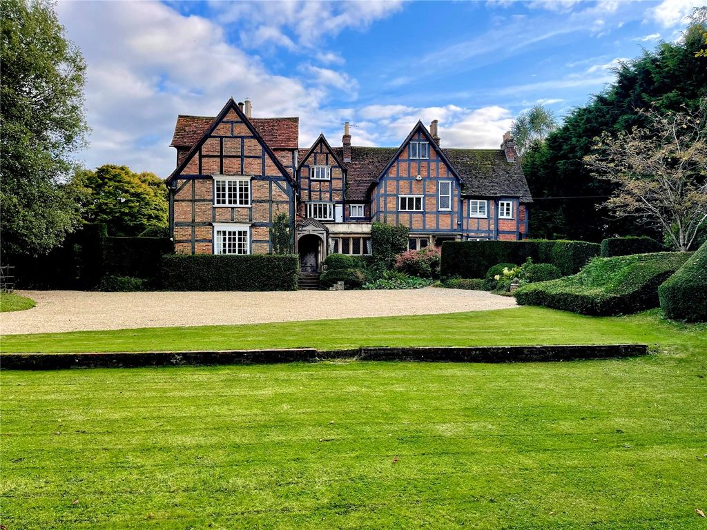 Property photo 3 of 32 The Grange