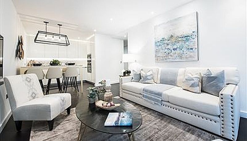 Property photo 3 of 8