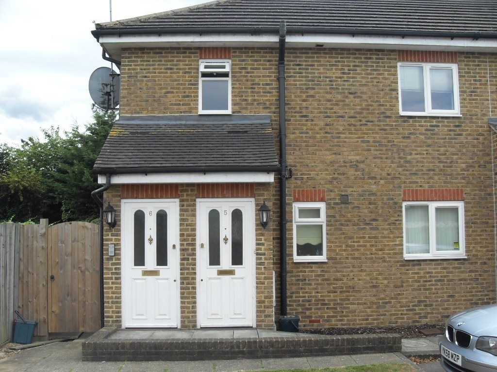 Property photo 1 of 1
