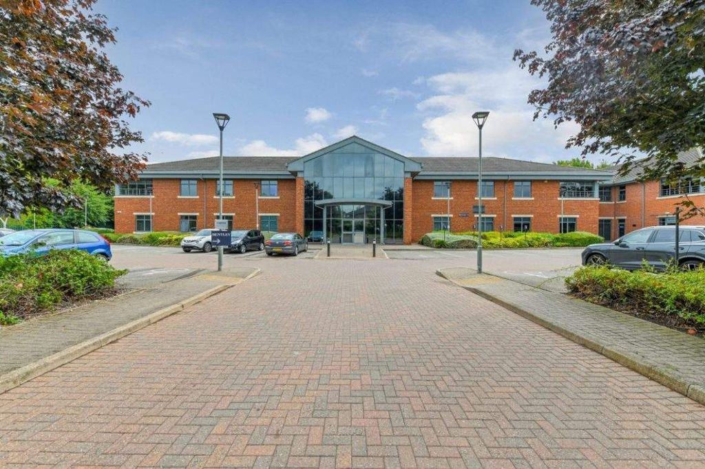 Property photo 1 of 15