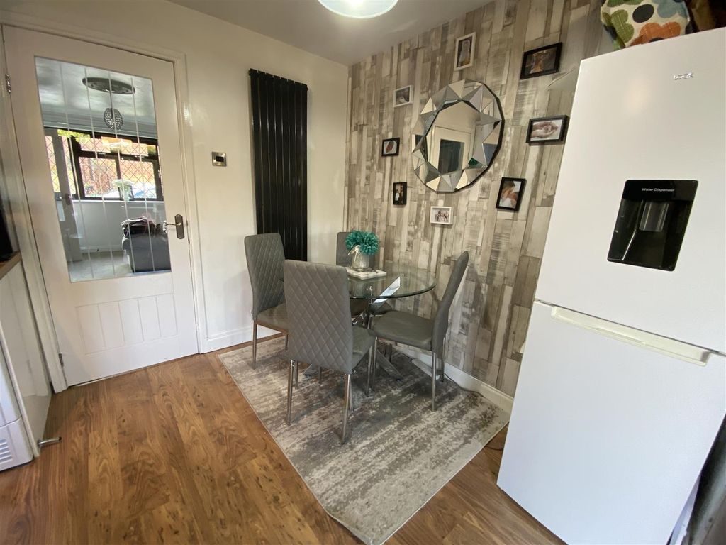 Property photo 3 of 18 Img_4886.Jpg