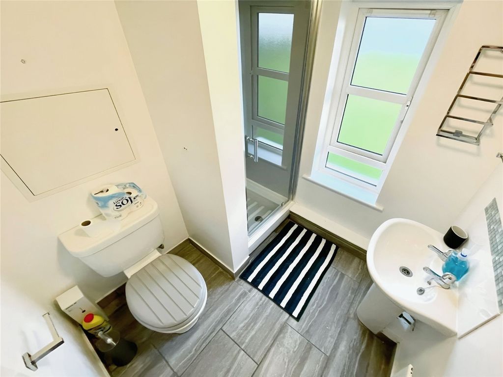 Property photo 3 of 9 Shower Room