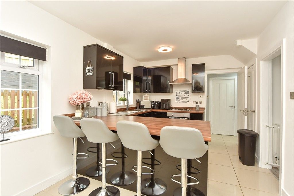 Property photo 2 of 8 Kitchen/ Diner