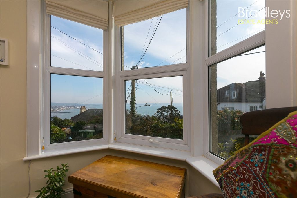 Property photo 3 of 26 Picture No. 17