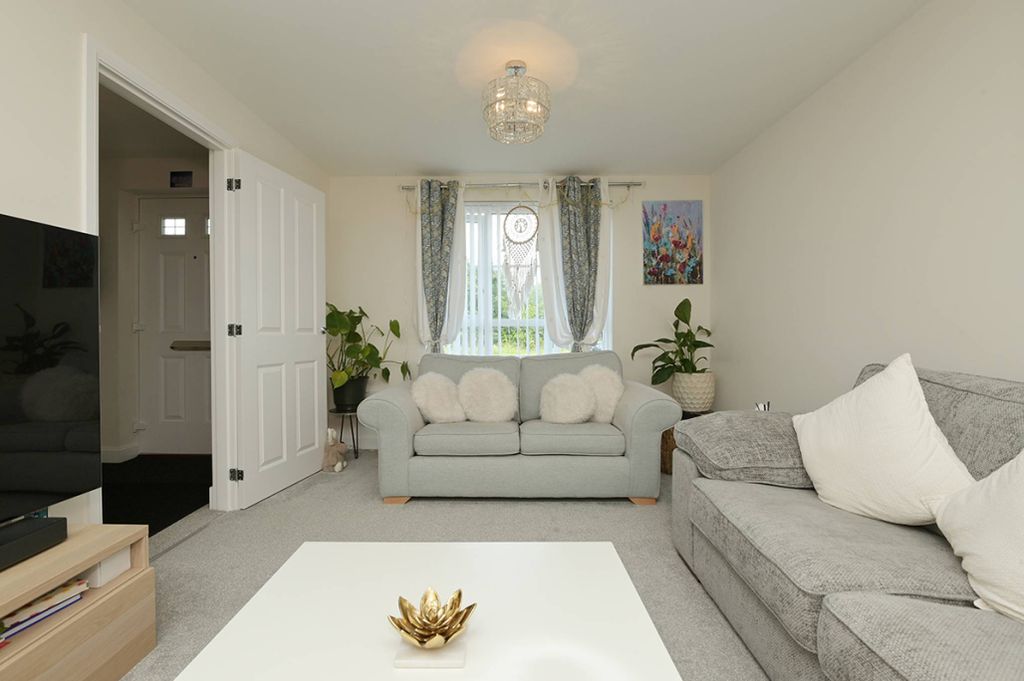 Property photo 3 of 29