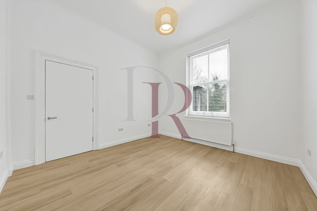 Property photo 3 of 18 Bedroom 2