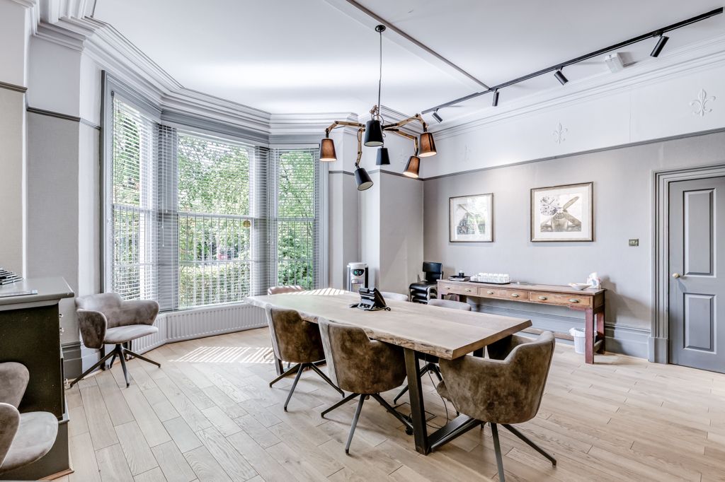 Property photo 3 of 19 Photo 3