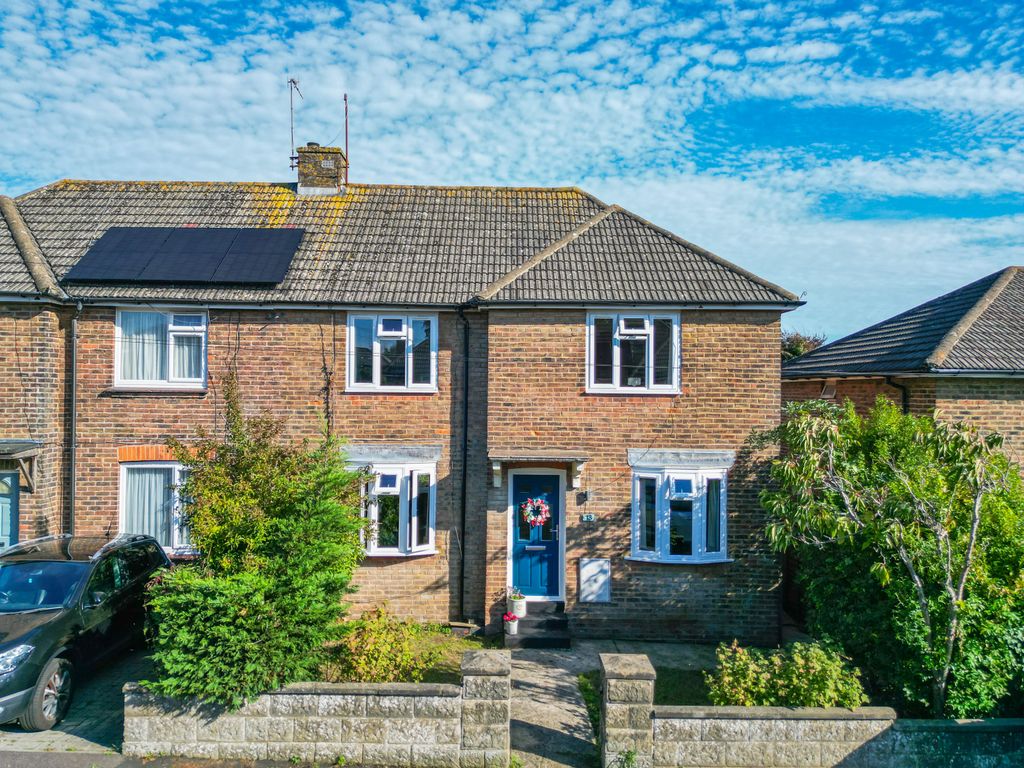 Property photo 1 of 28 Dji05652