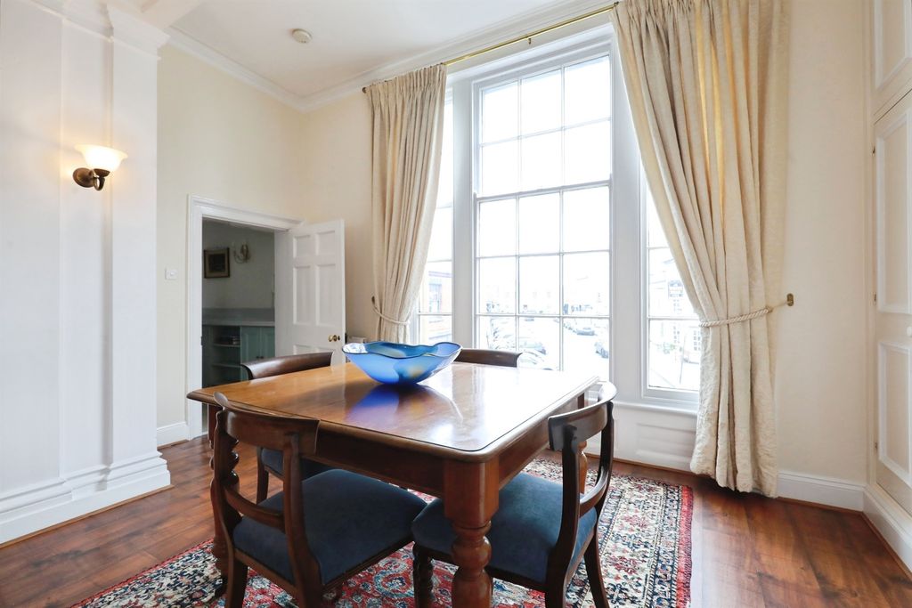 Additional image 7 of 3 bed flat for saleWest Street, Shipston-On-Stour CV36