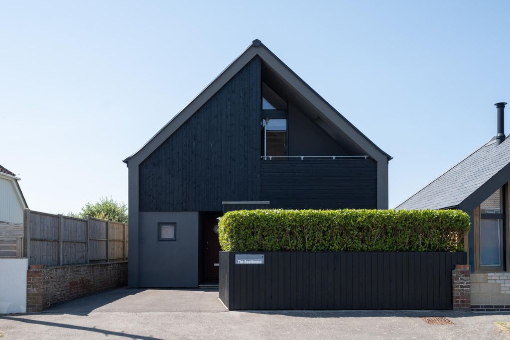 Property photo 2 of 27 A0Op600000Epikbman_N43_Highres.Jpg