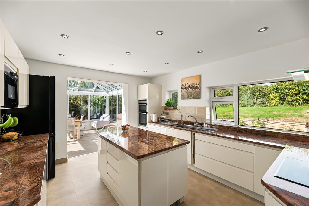 Property photo 3 of 42 Kitchen