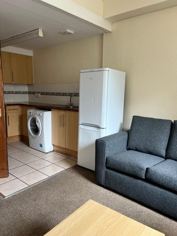 Property photo 3 of 13