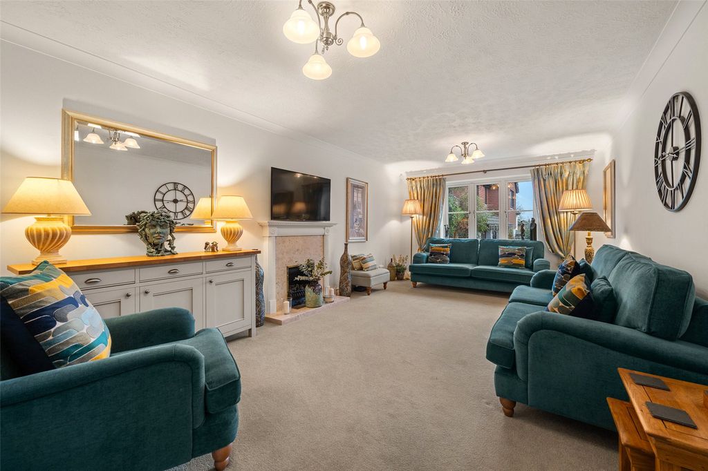 Property photo 2 of 19 Picture No. 09