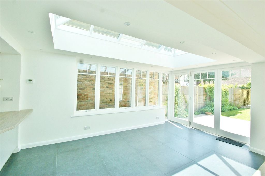 Property photo 3 of 19 Picture No. 03