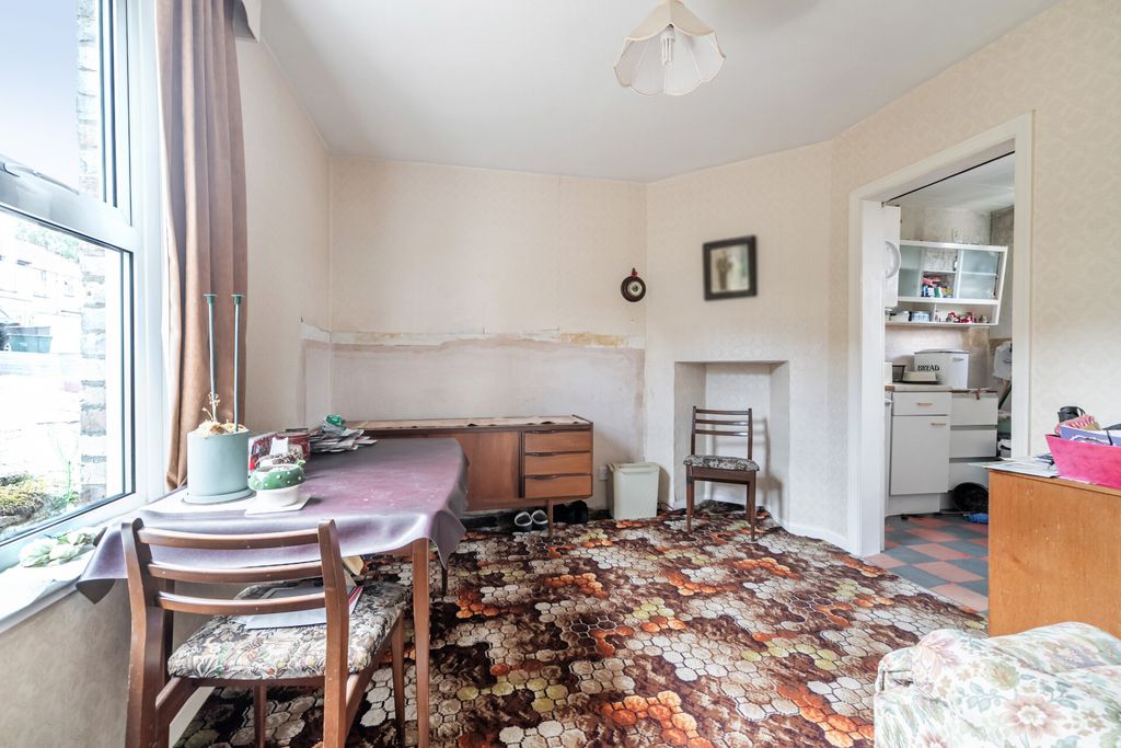 Property photo 3 of 16 1501798-5-6A747F8...