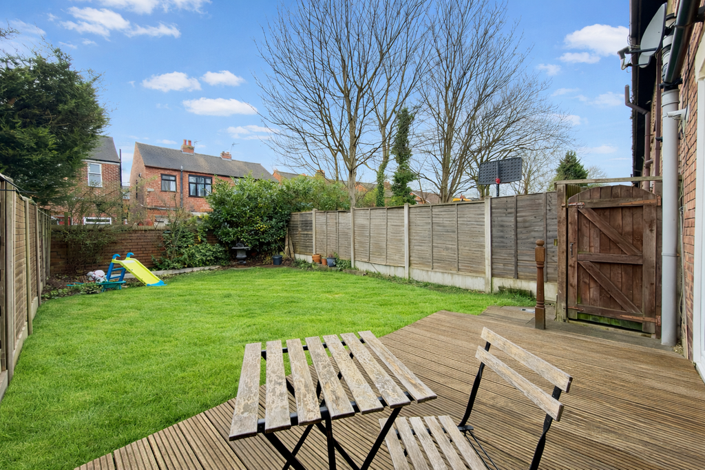 Property photo 2 of 26