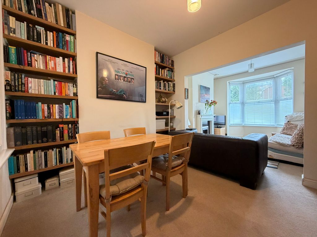 Property photo 3 of 12