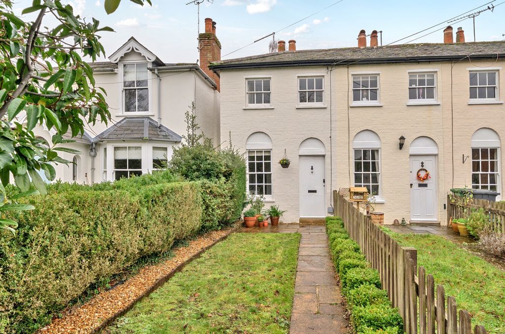 Property photo 1 of 12 1384558-8-69283B7...