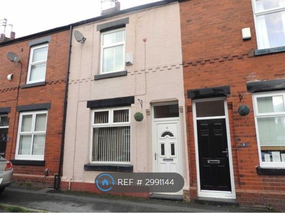 Property photo 1 of 12