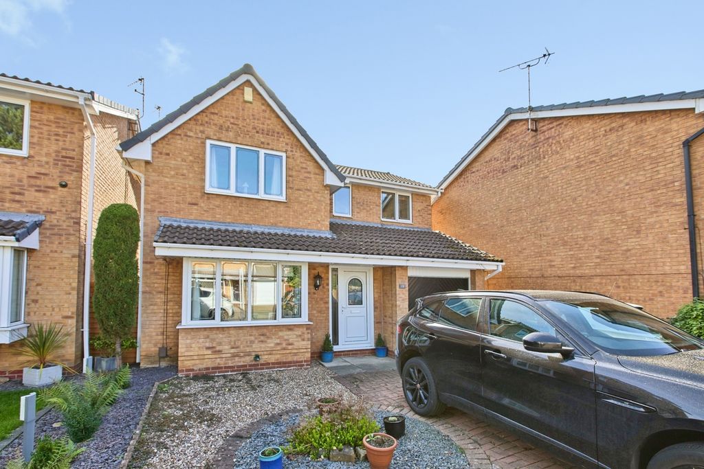 Property photo 1 of 16 Pbox-Img.Jpg