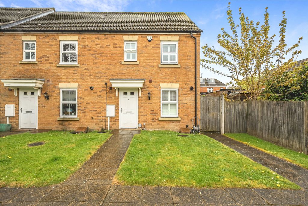 Property photo 1 of 19 Picture No. 03