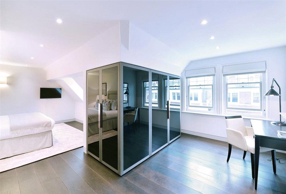 Property photo 2 of 17 Picture No. 31