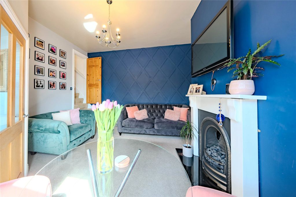 Property photo 3 of 16 Picture No. 43