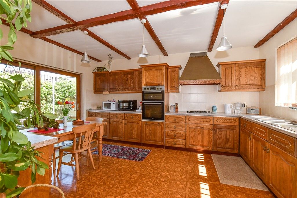 Property photo 3 of 15 Kitchen/Diner