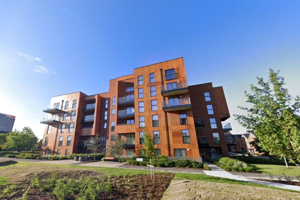 Property photo 1 of 9 Picture No. 10