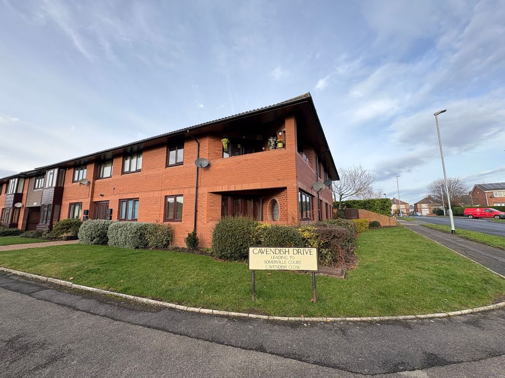 Property photo 1 of 8