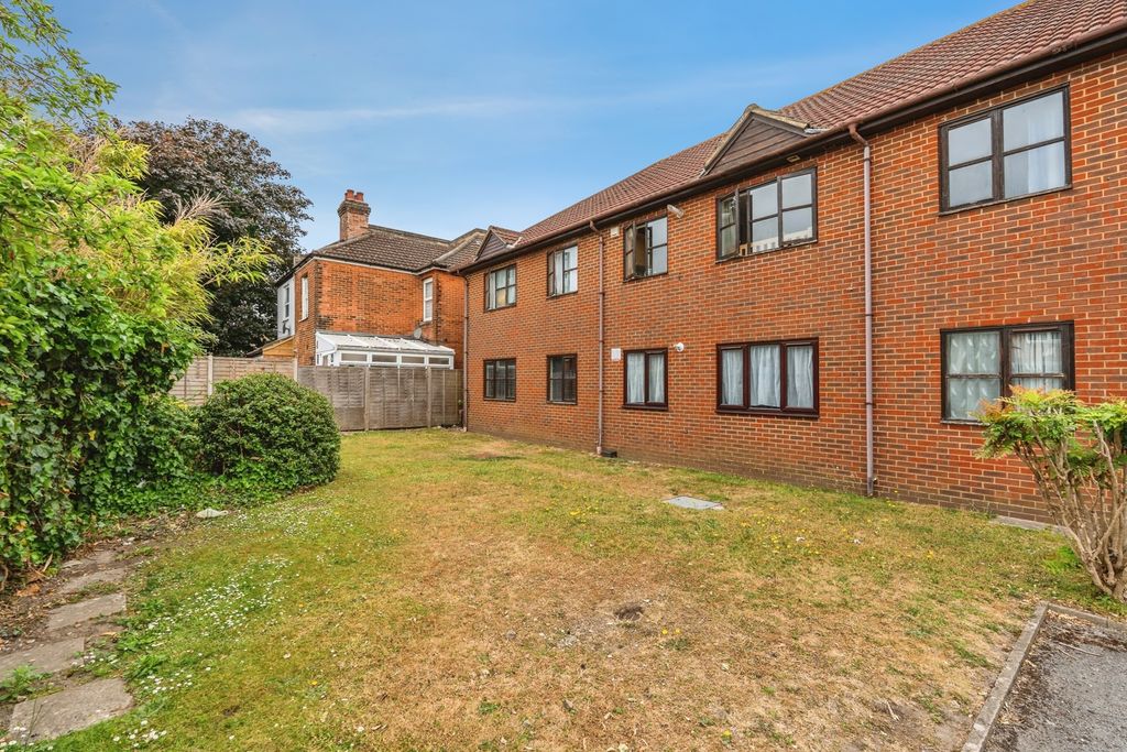 Property photo 2 of 17 Pbox-Img.Jpg