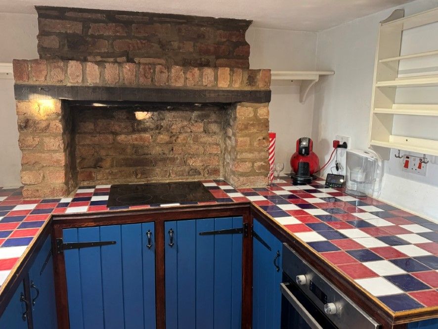 Property photo 3 of 11