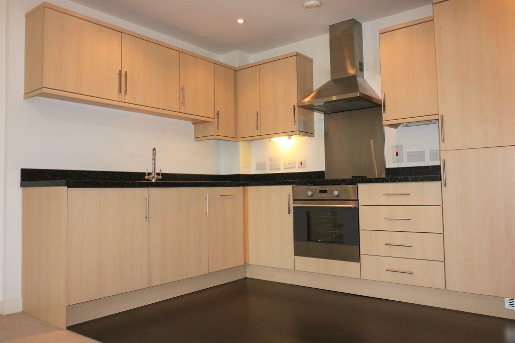 Property photo 2 of 6