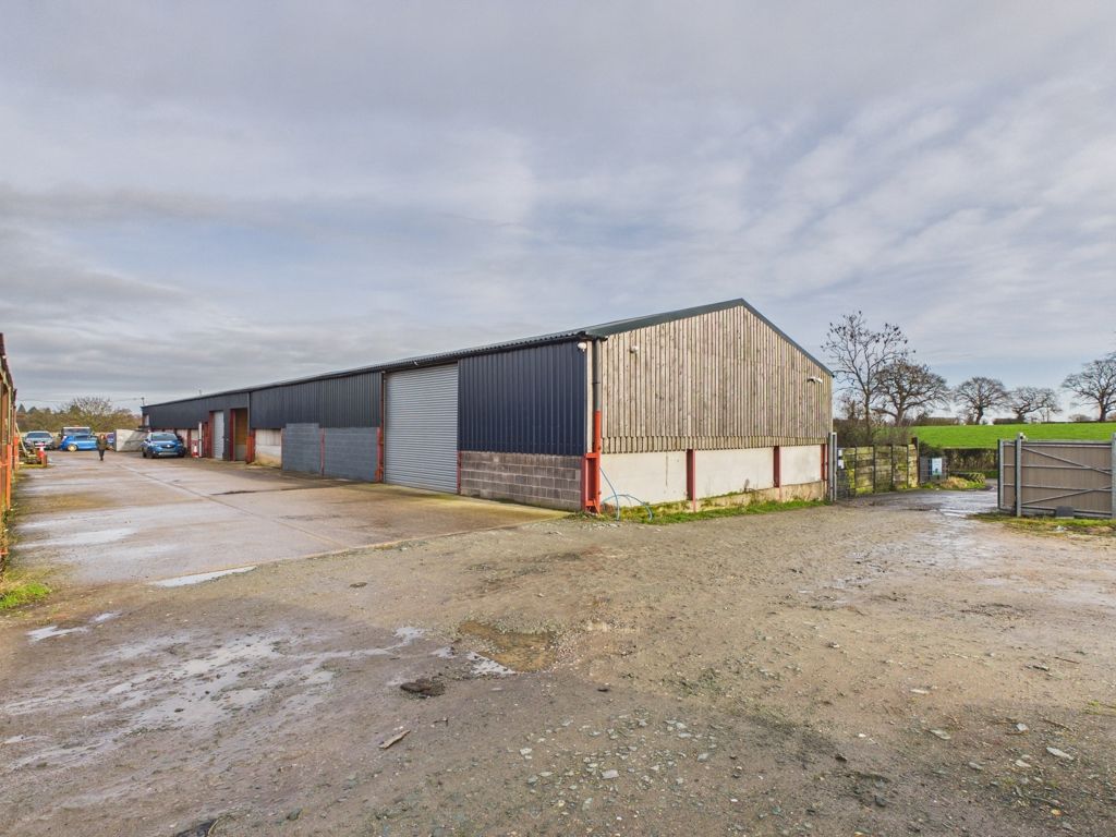 Property photo 2 of 8 Photo 2