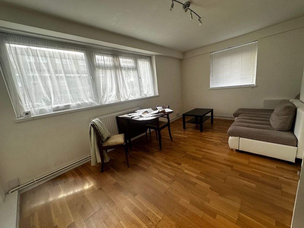 Property photo 3 of 4