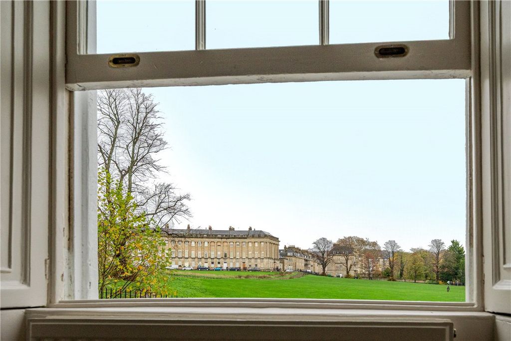 Property photo 3 of 14 Picture No. 10