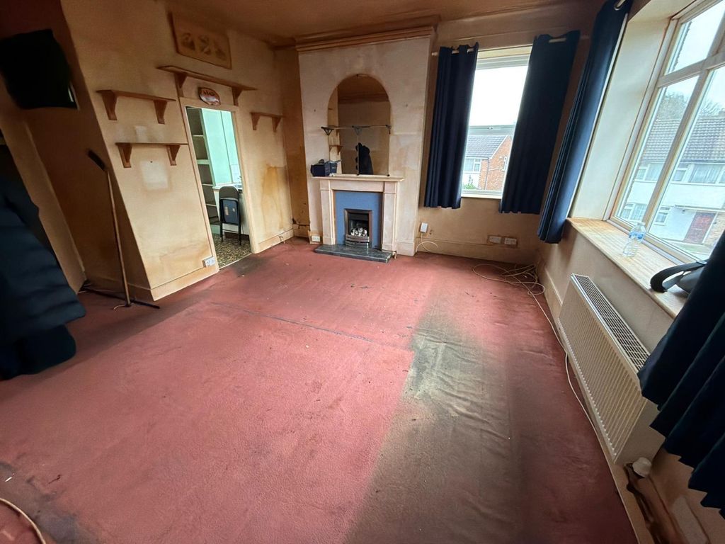 Property photo 2 of 9 2679A7B8-B09A-4552-9E2B-7d0Fe4c217Bc.Jpg