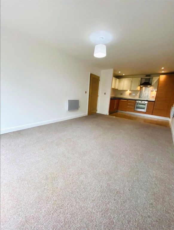 Property photo 2 of 10 Picture No. 07