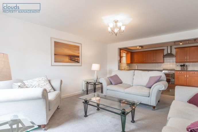 Property photo 1 of 12 Living Room
