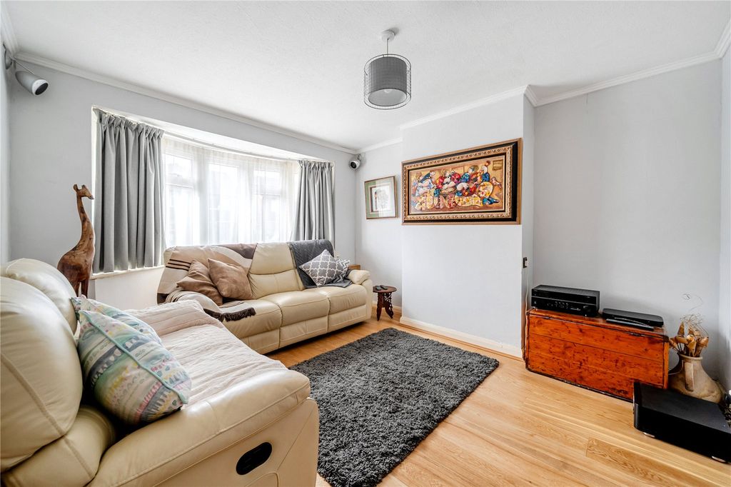 Property photo 2 of 18 Picture No. 01