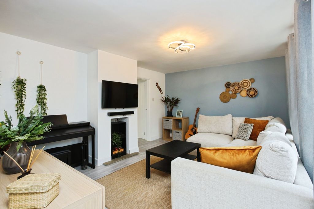 Property photo 2 of 19 0A5A3321