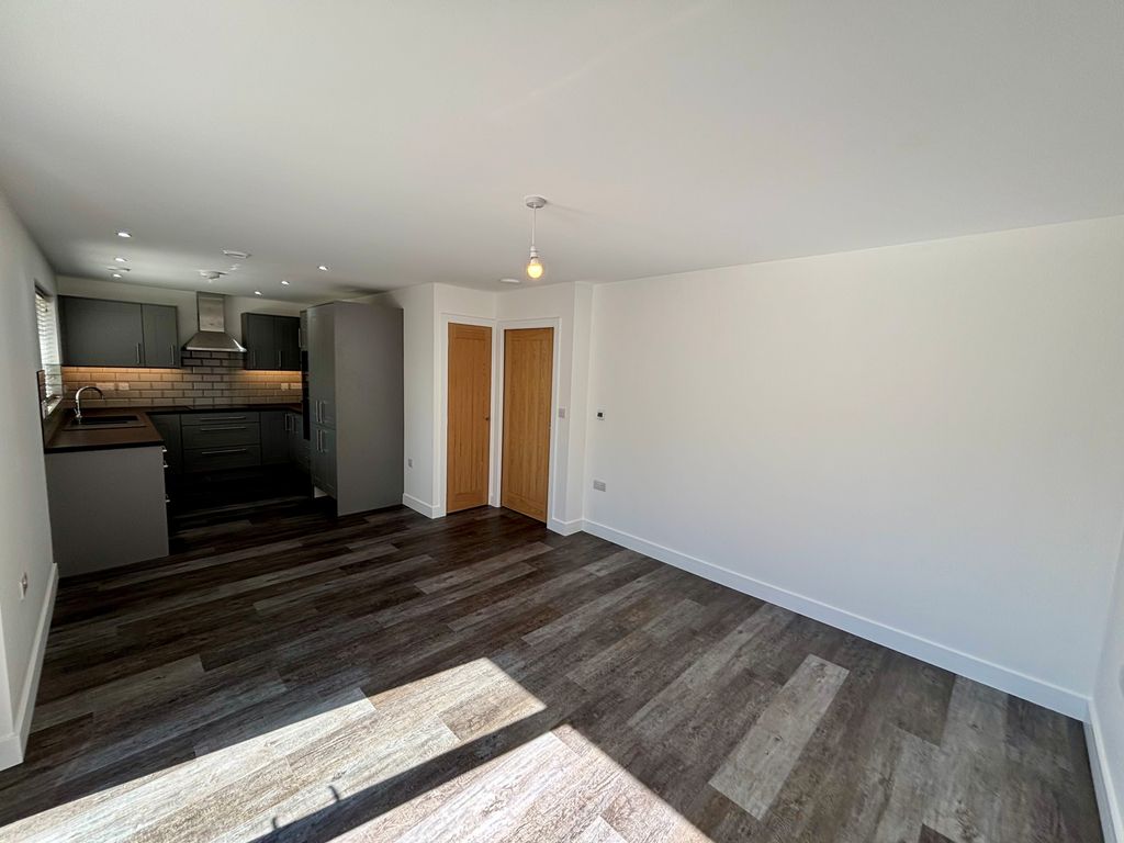 Property photo 2 of 9 View