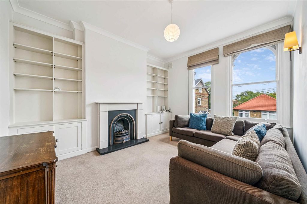 Property photo 1 of 9 4.Jpg