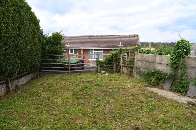 Property photo 1 of 12 Photo 21