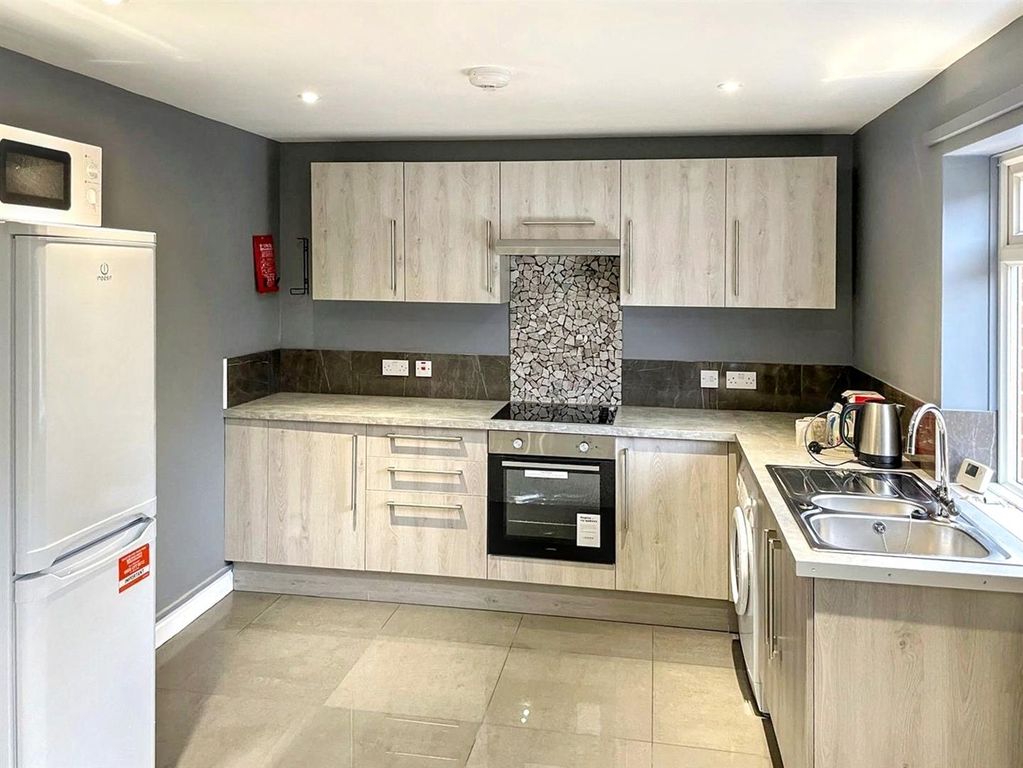 Property photo 2 of 11 Bc694F15Fd1B4F408351d43dc053Ca4E.Jpg