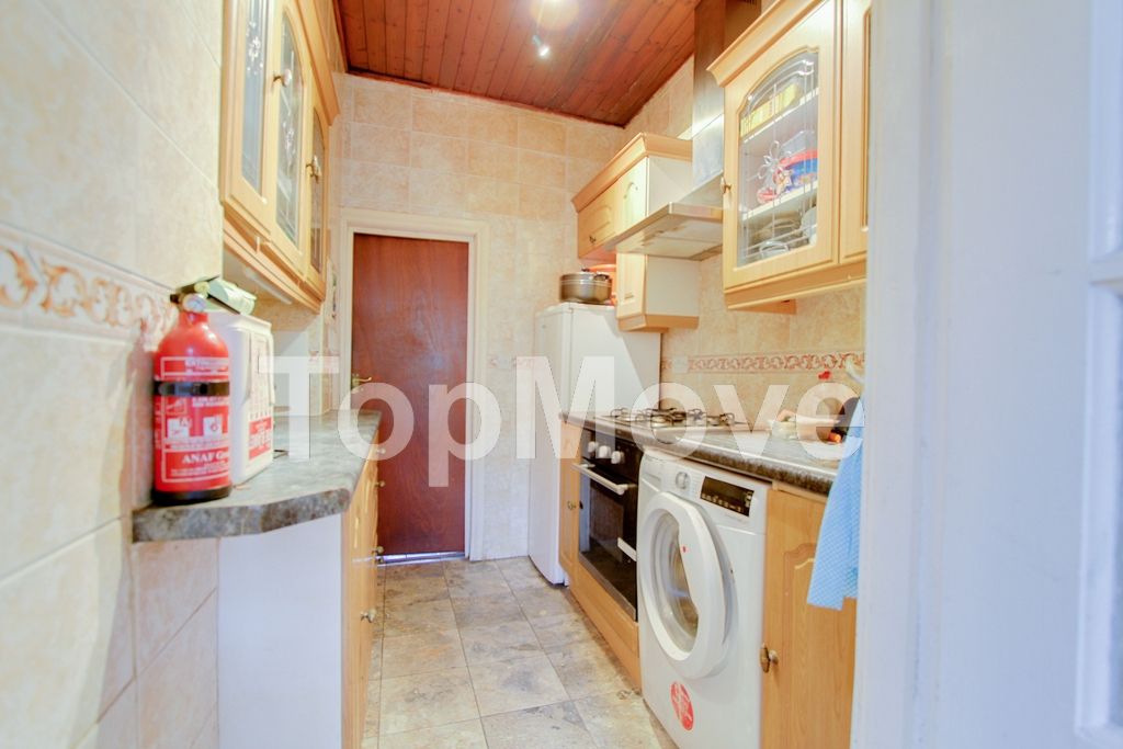 Property photo 2 of 5 Photo 4
