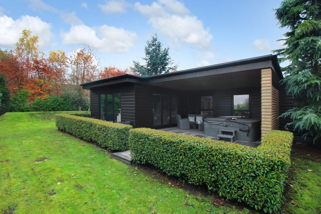 Property photo 1 of 19 Img_3658